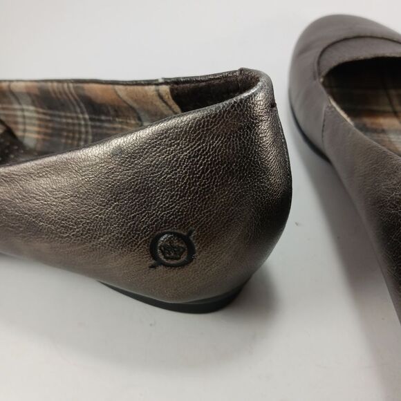 Born Flats Women's 8.5 Metallic  Brown/ Bronze Uppers. Stretch Comfort Non Slip. - Picture 9 of 10